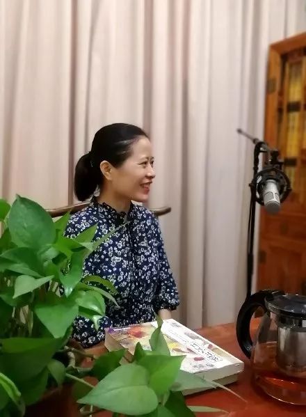 充实的十年似是眨眼之间李毅多老师采访随笔我与大讲堂的十年专稿