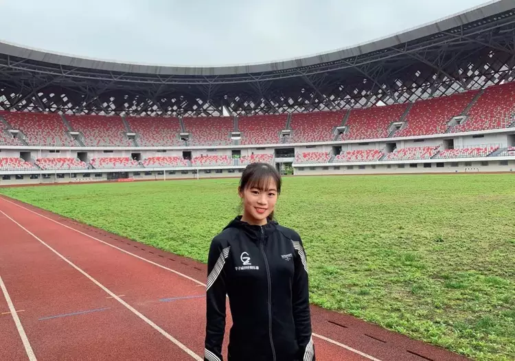 赵娜马拉松冠军收割机活力跑诸暨西施马拉松约定你