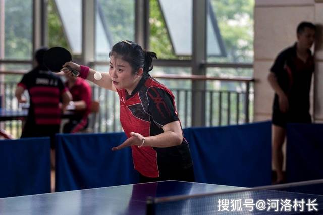 打小球需用大力精彩瞬间