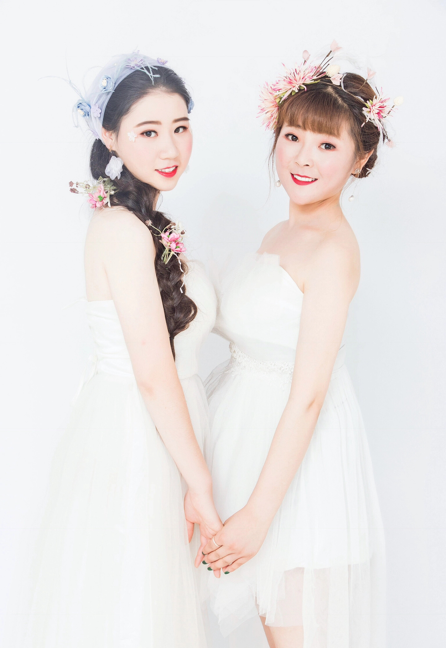 1/ 12 映视觉摄影会所,可拍摄形象照,宝宝照,孕妇照,写真照,婚纱照