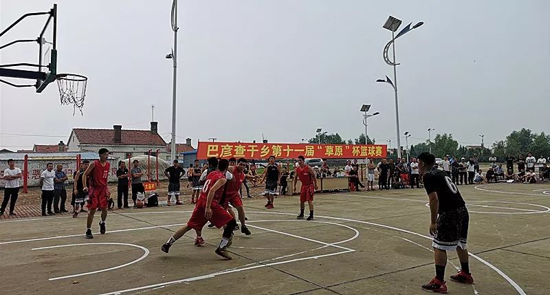 巴彦查干乡举办草原杯篮球赛