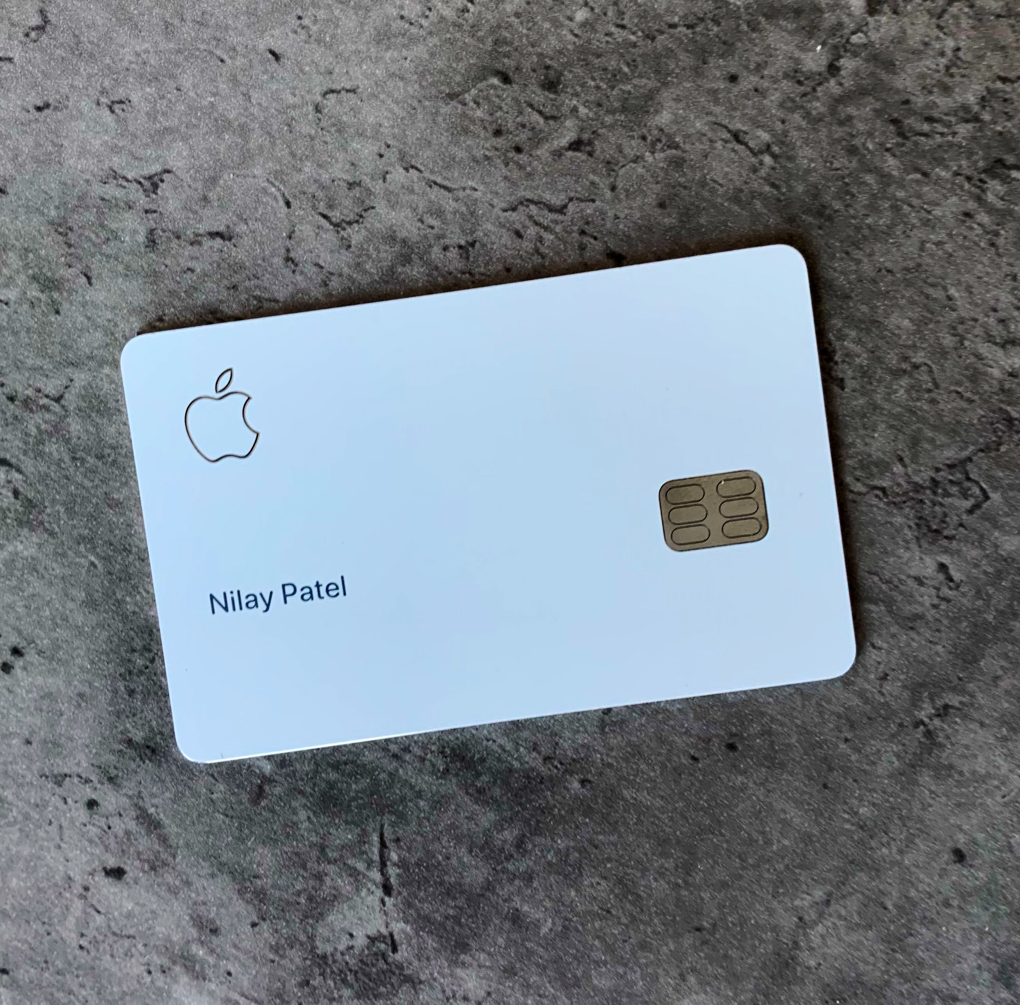 苹果向部分顾客优先提供 apple card 试用资格