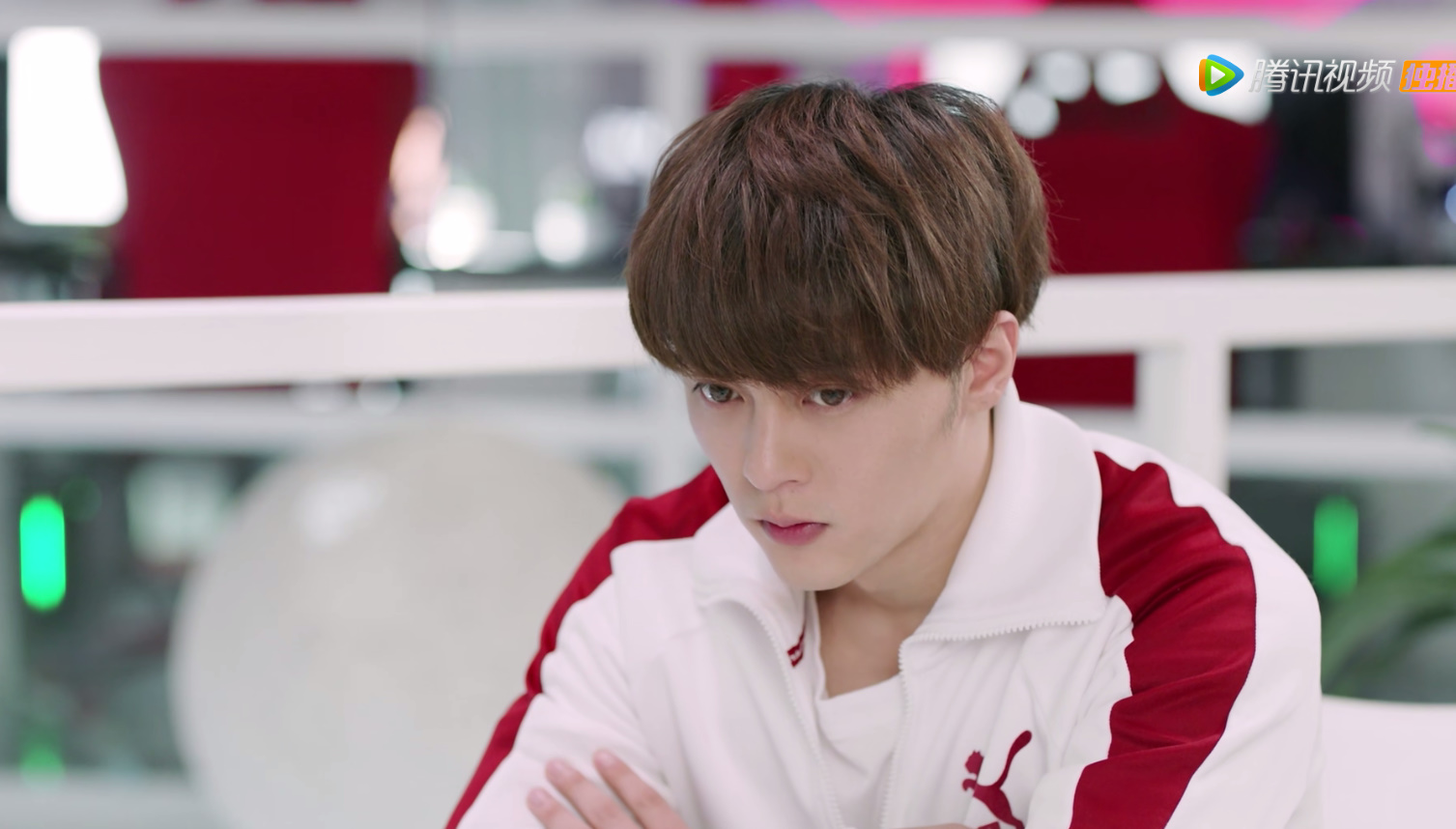 安文逸代打实锤,叶修一眼看穿他的小套路,陈夜辉却以为捡到宝