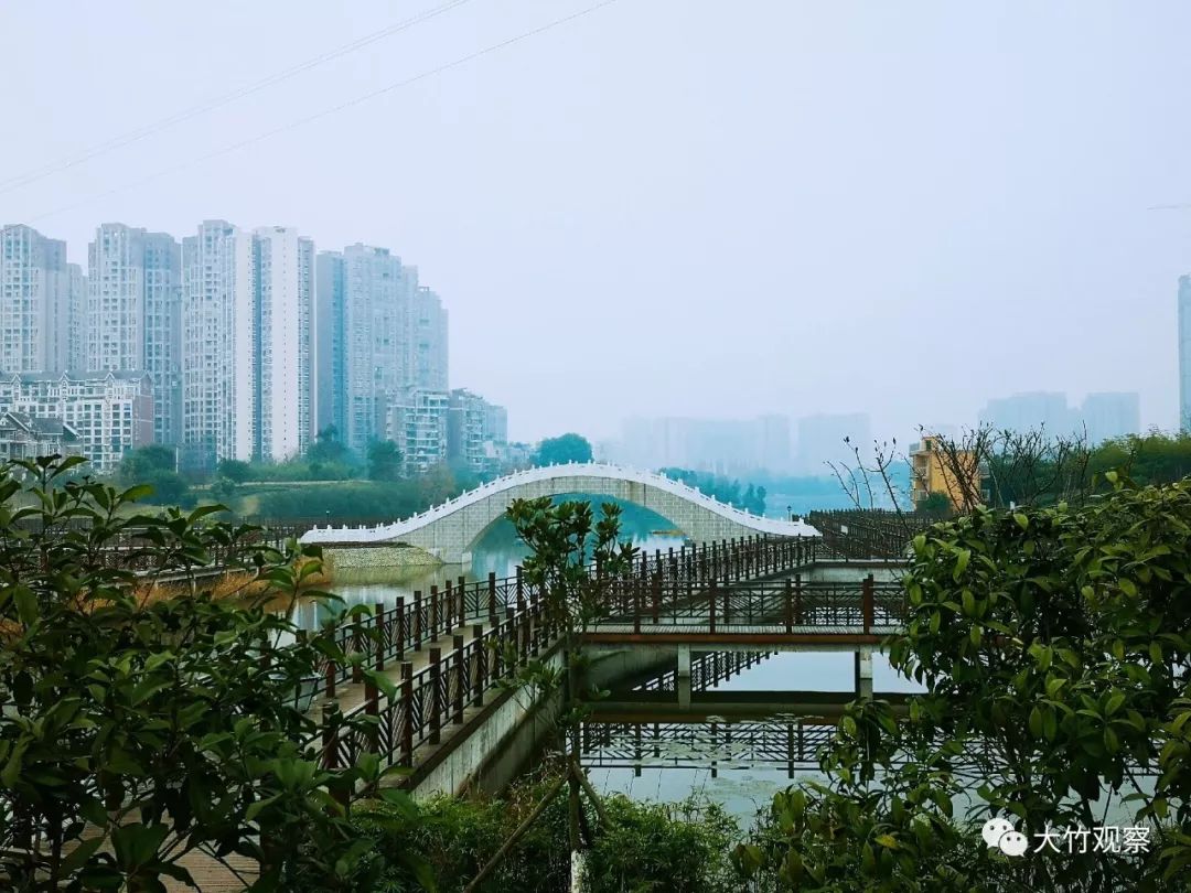 航拍大竹投资3000万湿地公园美爆了