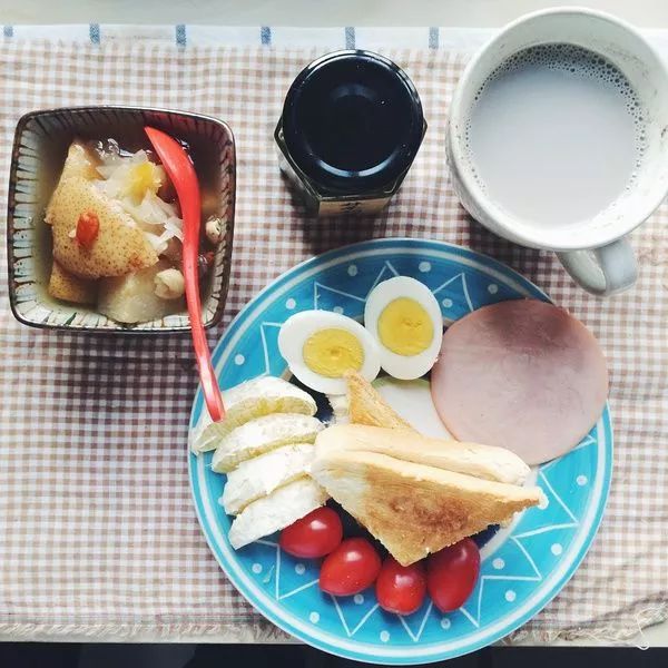 女生一周减脂食谱怎么样_早餐