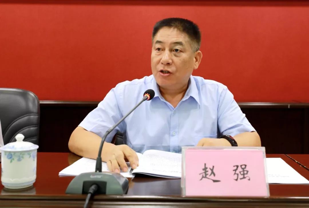 荷城街道党工委委员兼办事处副主任赵强传达近期国家,省,市,区安全