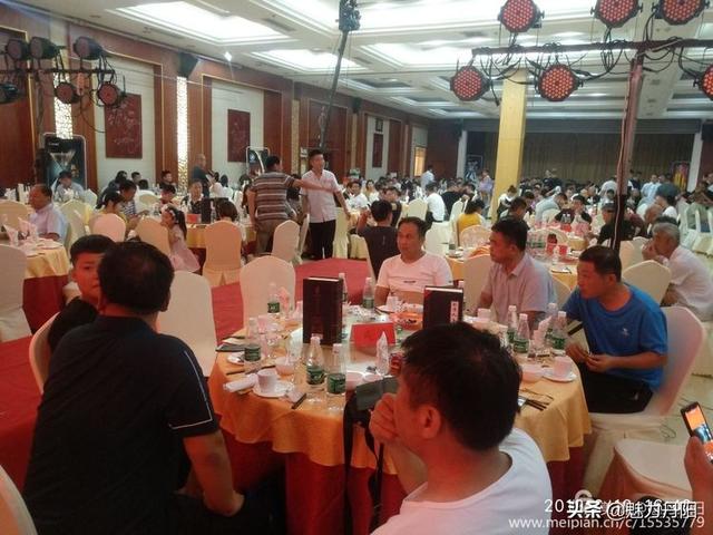 山东孔子酒业并购茅台镇酒企暨酱班酒新闻发布会在菏泽市牡丹大酒店