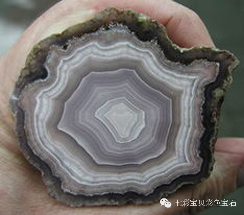 到底什么是玉髓什么是玛瑙
