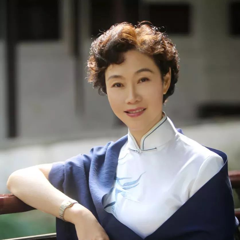 戏迷天地兰幽香风远对话苏剧昆剧表演艺术家王芳