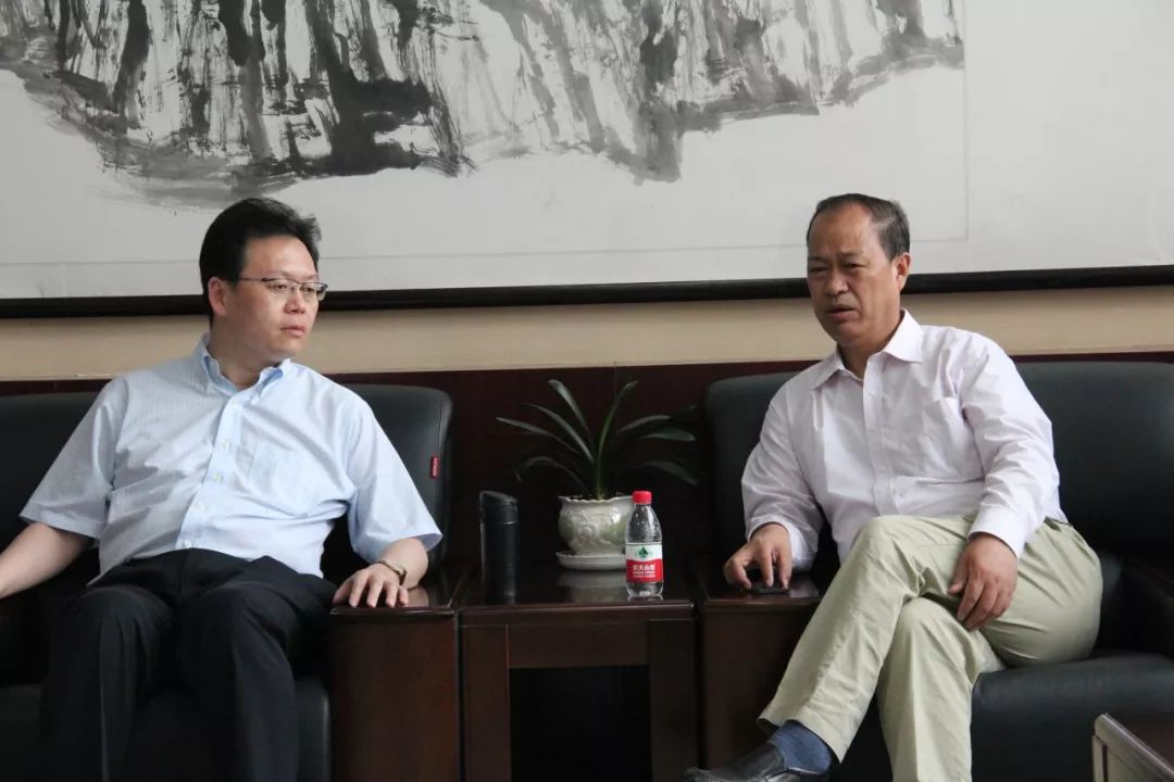 高级人才事务所智库专家—姜波姜波,男,汉族,1973年4月出生于陕西西安