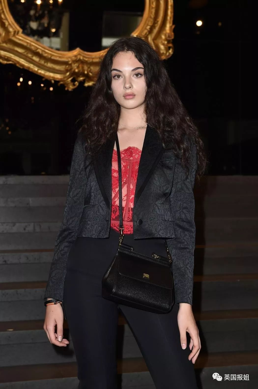 贝鲁奇的大女儿,2004年出生的deva cassel 德娃·卡索,几个月前在