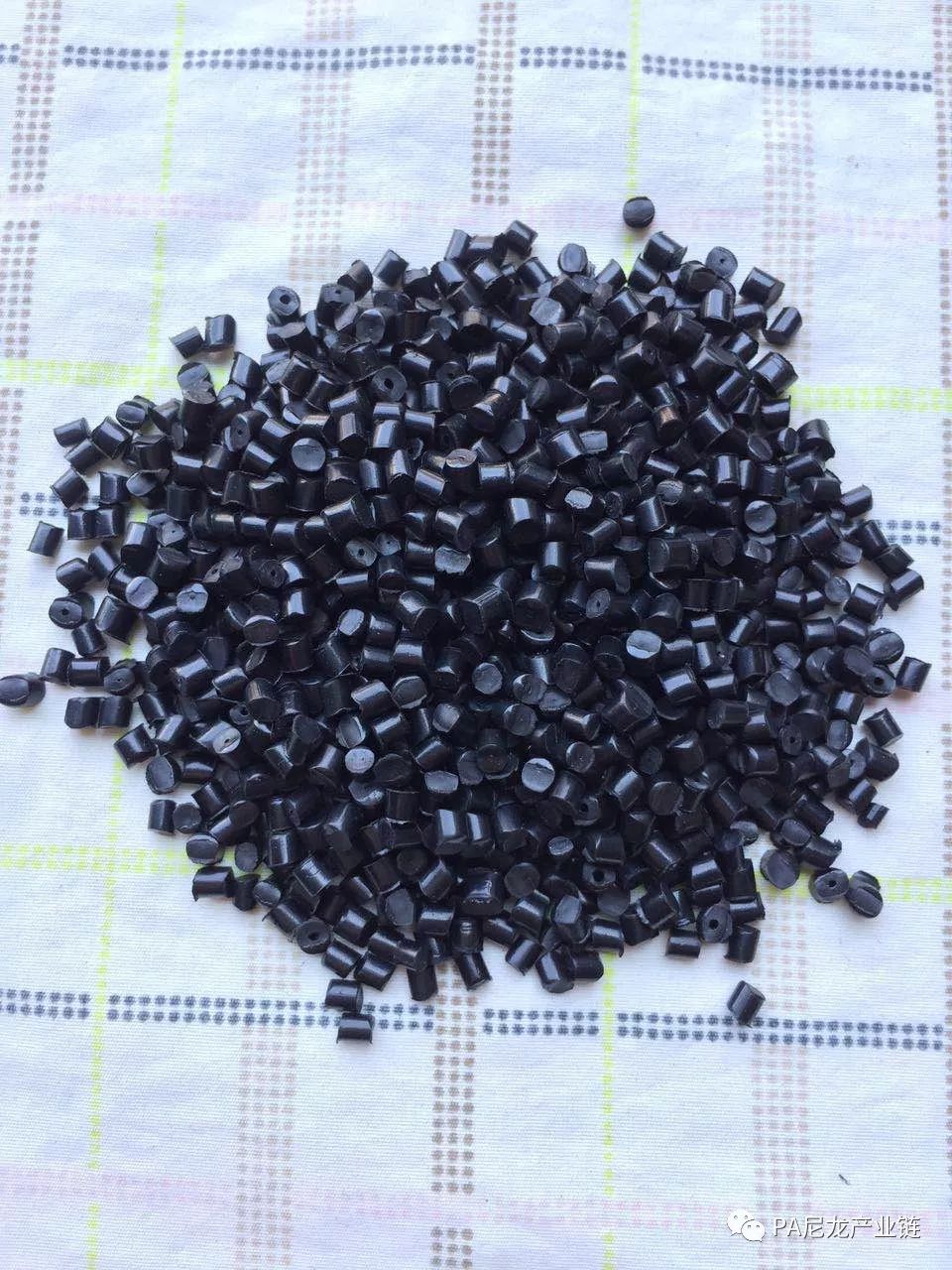 供应pa布角颗粒绍兴新业尼龙造粒厂与您共聚钟山绿塑讲坛尼龙技术创新