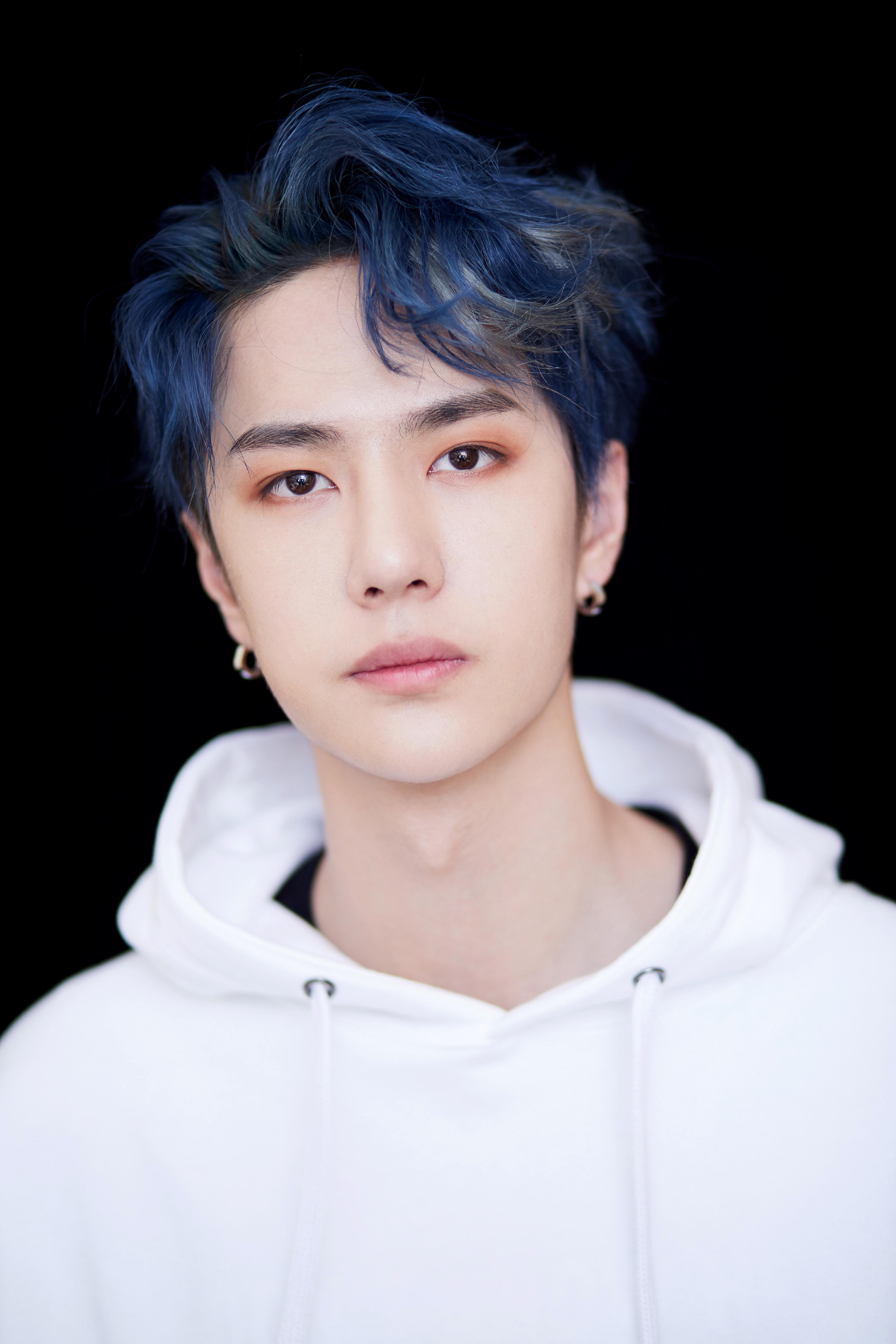 王一博摩托车赛维修区超速被罚款所属车队发公告辟谣