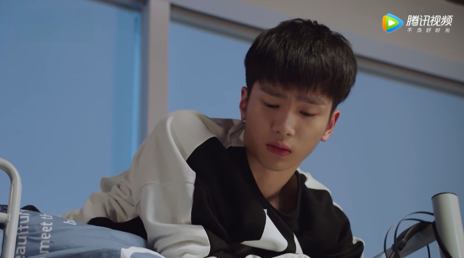 其实米邵飞是一个非常重要的角色,他是韩商言和王浩