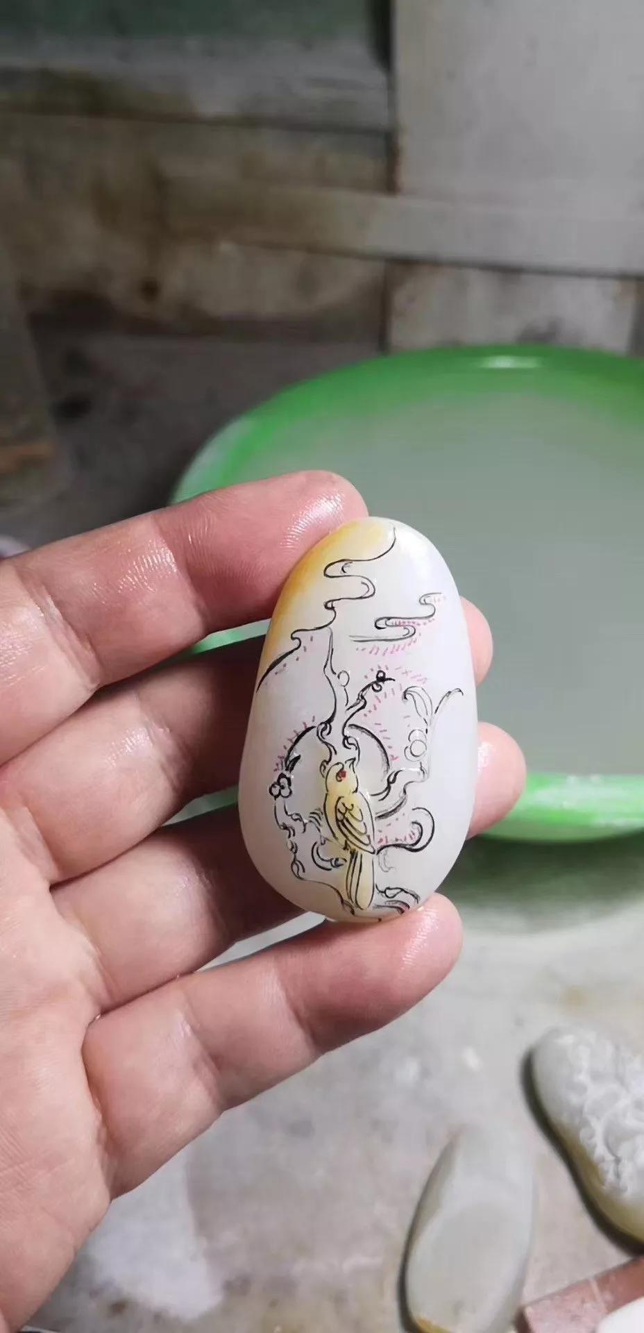 与和田玉苏工雕刻大师的灵感碰撞_设计