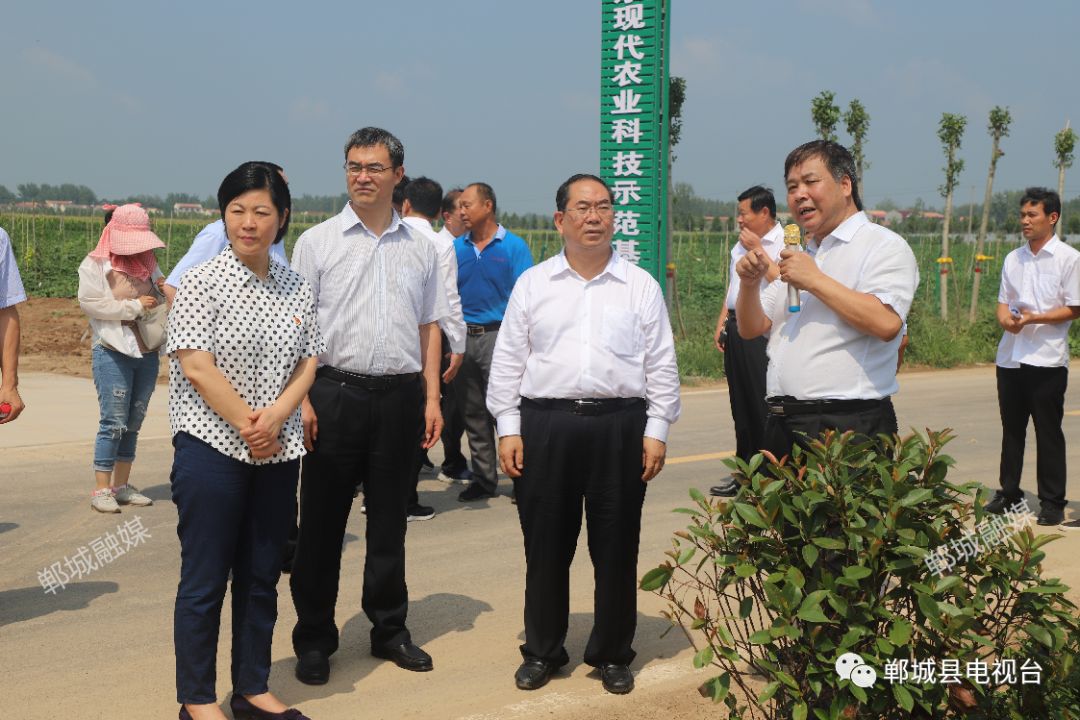 市长丁福浩,副市长秦胜军,市政府秘书长孙鸿俊出席会议,县领导罗文阁