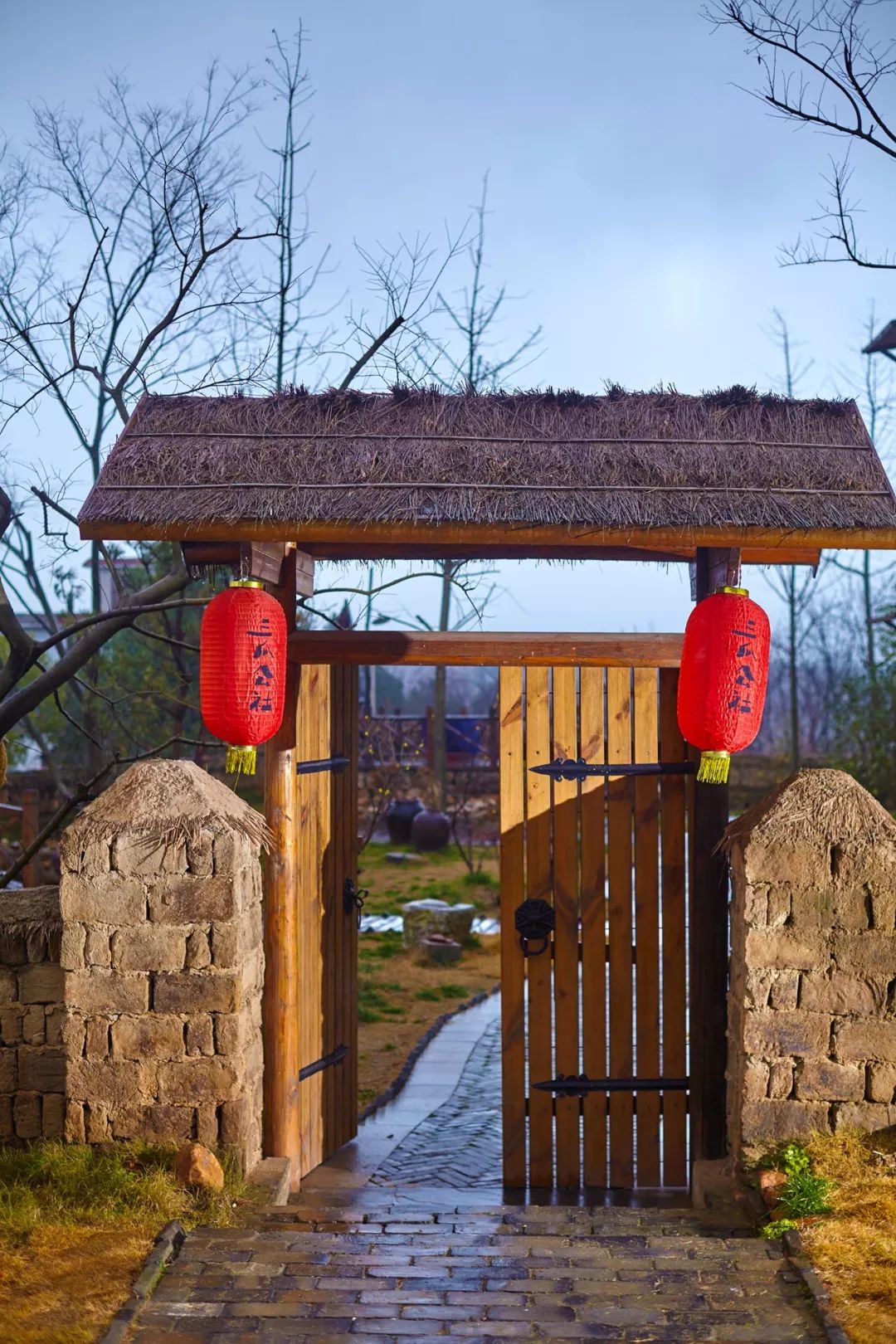 离城市最近的远方这本书带你走进三瓜公社独特的村庄设计