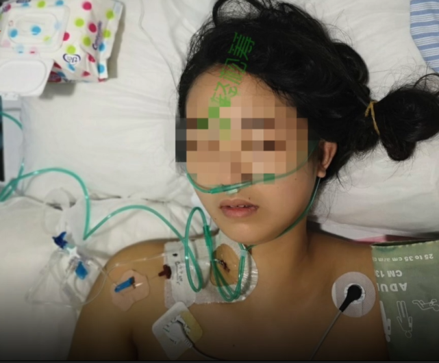 长沙被刺伤女子后续!现在只能喝粥!对凶手只有深深的恨! _女孩