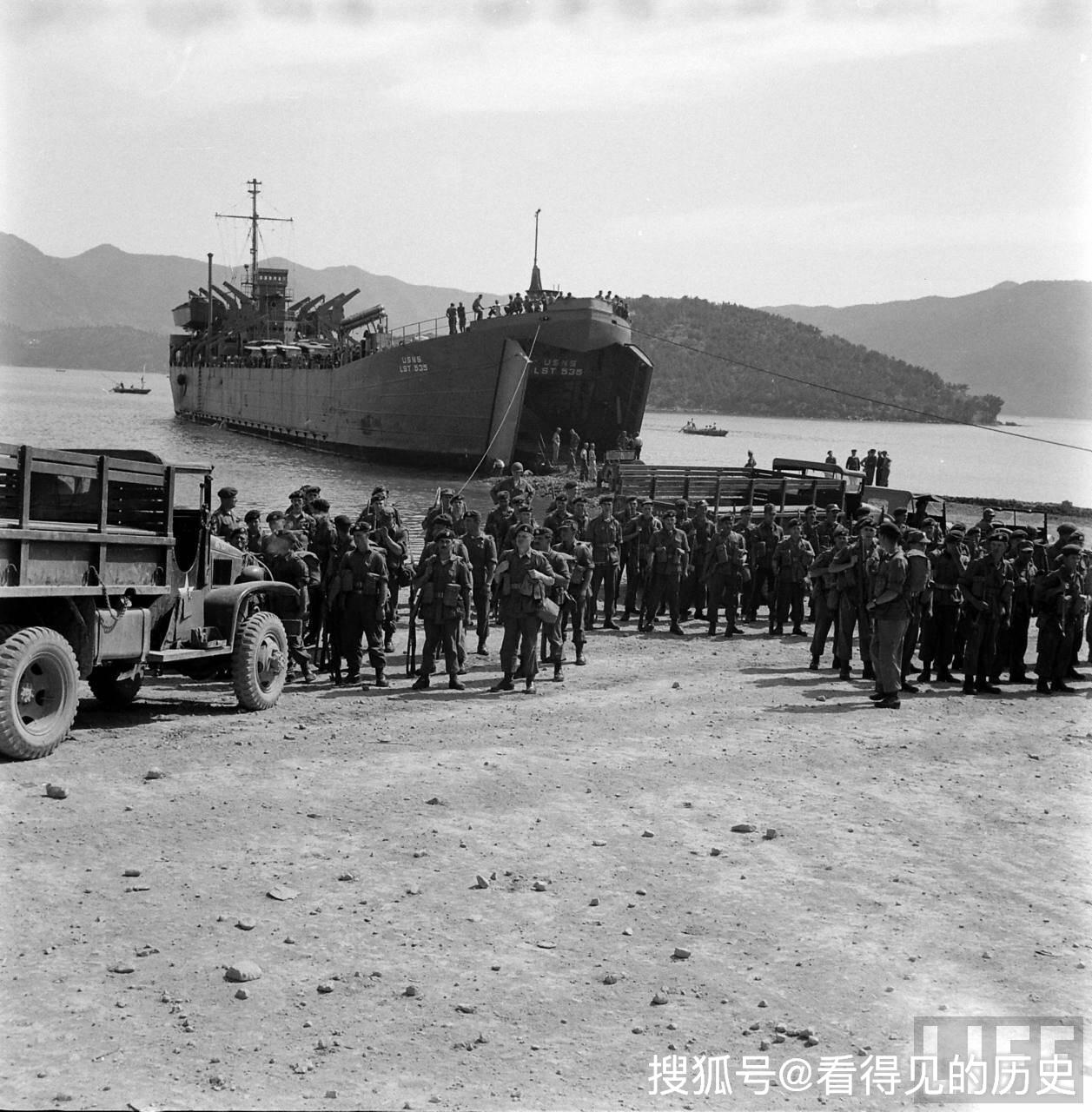 1952年韓國巨濟島 世界上最大的戰俘營 由美軍設立