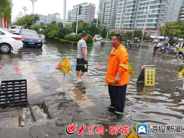 聊城迎来瓢盆大盆泼下大雨啦接下来几天仍然是雨雨雨雨
