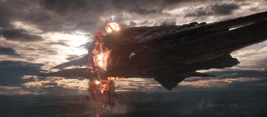 《复联4》灭霸悲伤时刻,惊奇队长扎灭霸老心