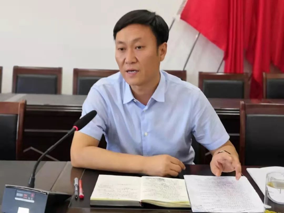 动态阳平镇召开脱贫攻坚业务培训会