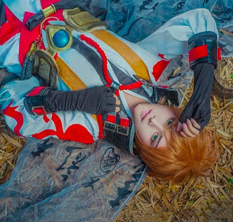 王者荣耀信白cos:两人野区一绝高下,结局让人喷鼻血