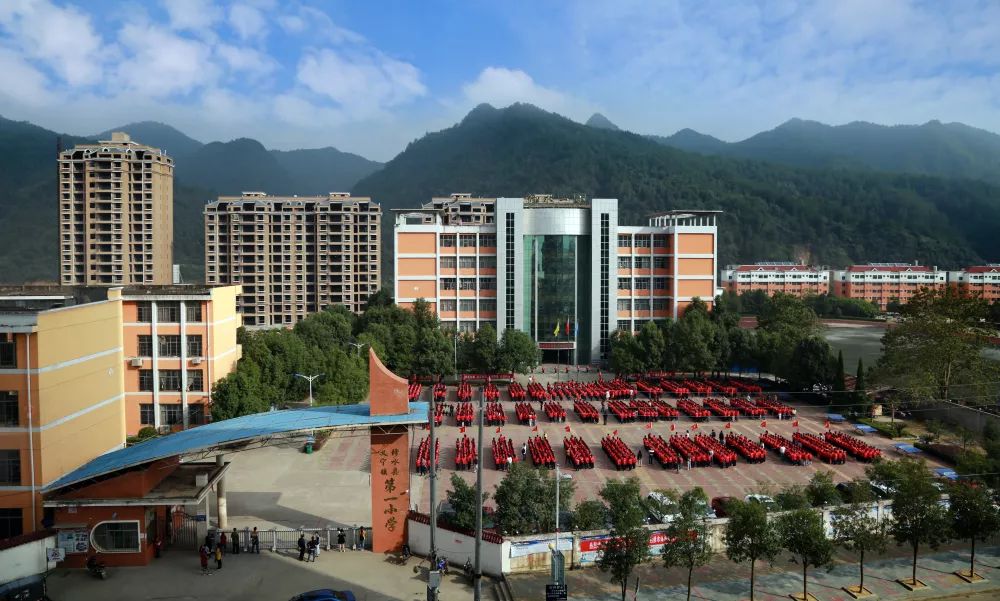 正在公示修水有学校和老师上榜快为他们点赞