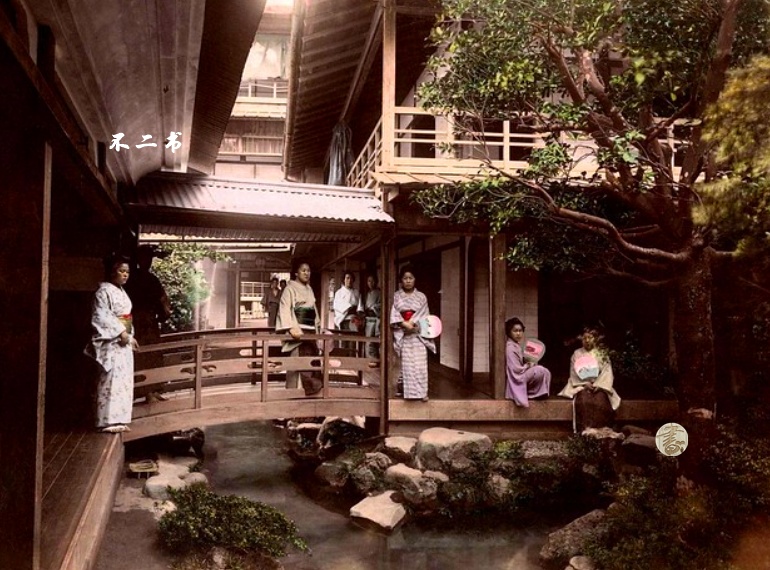 原创明治时代上色老照片镜头下优雅脱俗的艺伎和服女子温婉可人