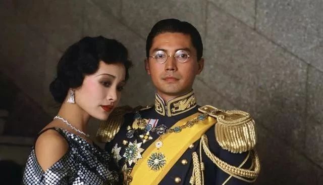 金文声和溥仪老婆图片