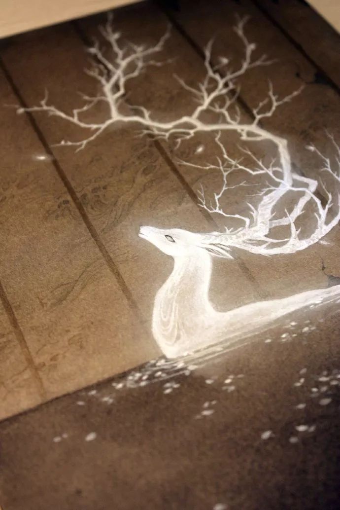 90后画师杉泽一支画笔号令百鬼颠倒众生