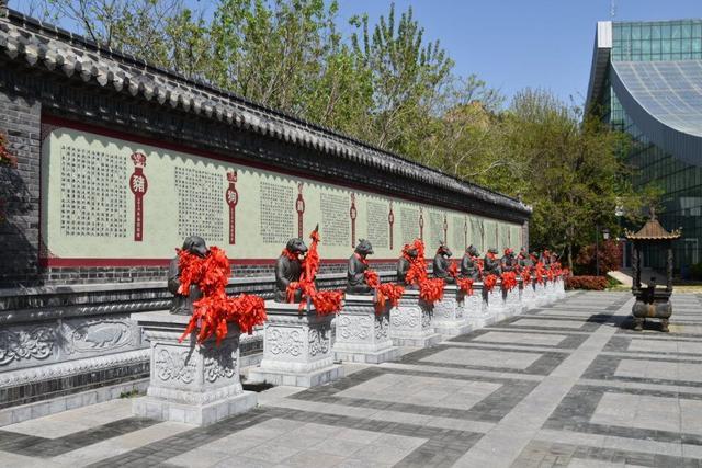 曾经的青岛雨林谷摇身一变身价爆涨门票太贵游人稀少