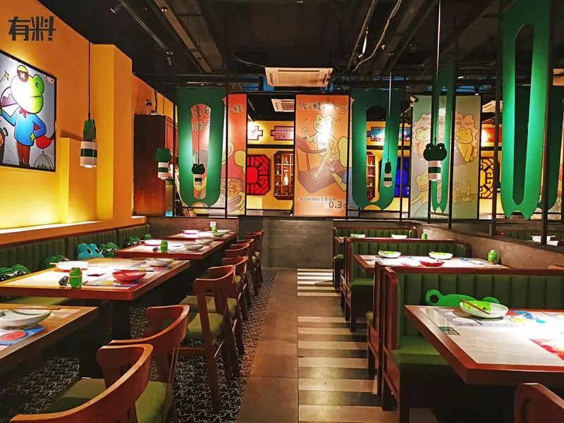 这锅牛蛙花了60万淘蛙现在免费请你吃先去排队了