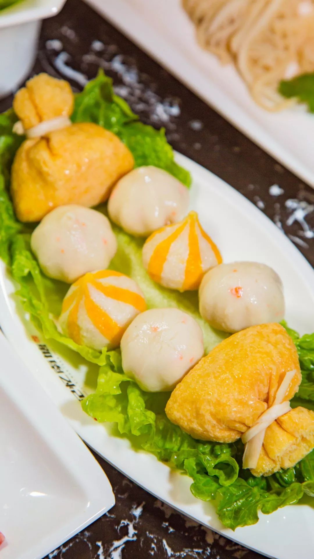 这家意境智慧餐厅的火锅套餐竟然只要68元每一口汤都是满满的胶原蛋白