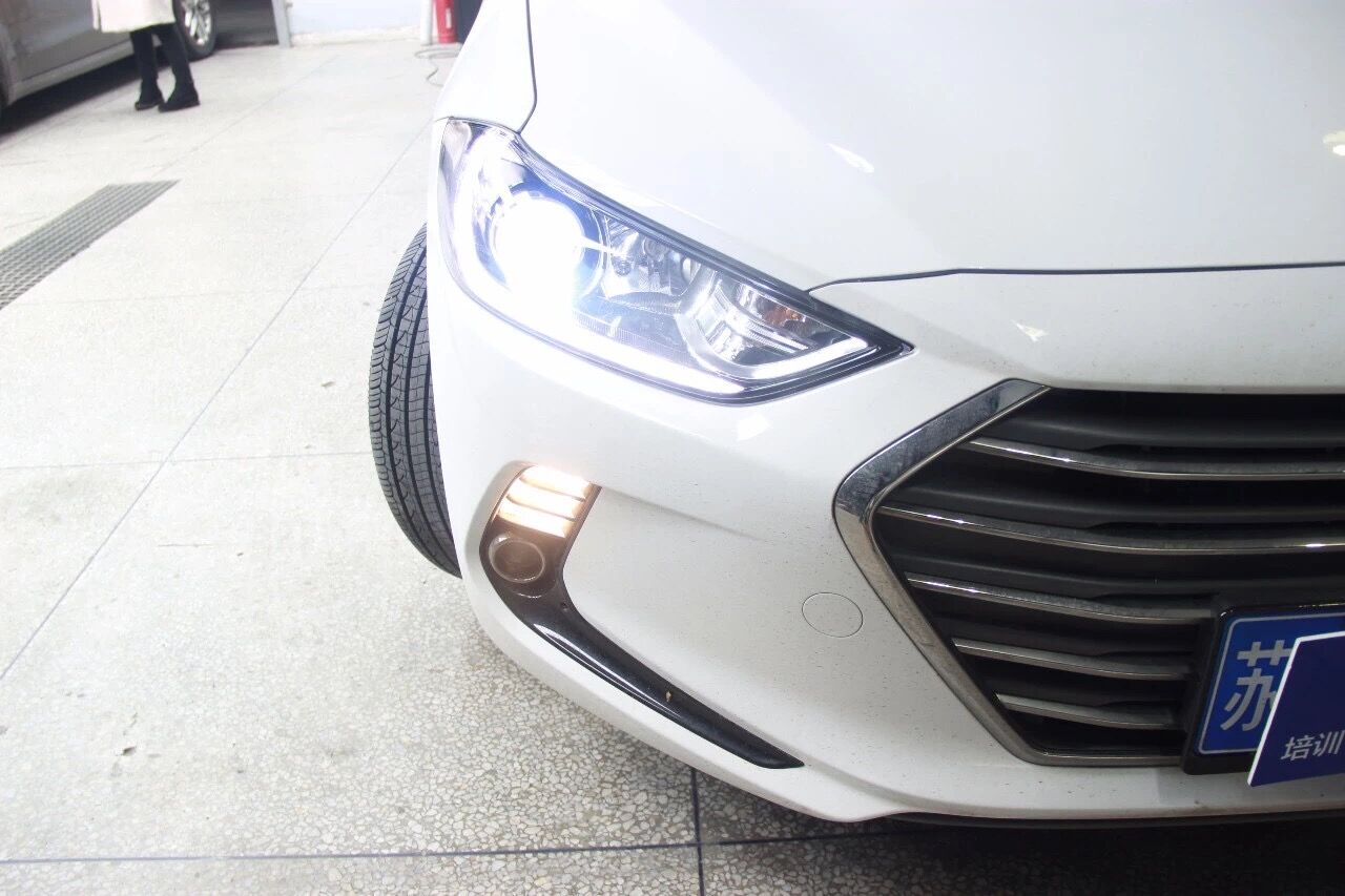 镇江改灯 现代领动大灯升级海拉五高亮氙气大灯 一步到位升级