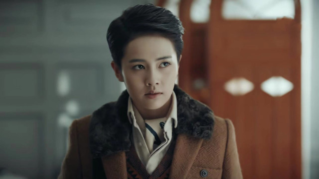 《烈火军校》挑战民国版梁祝,许凯白露同吃同住,女儿身隐藏不住_顾燕