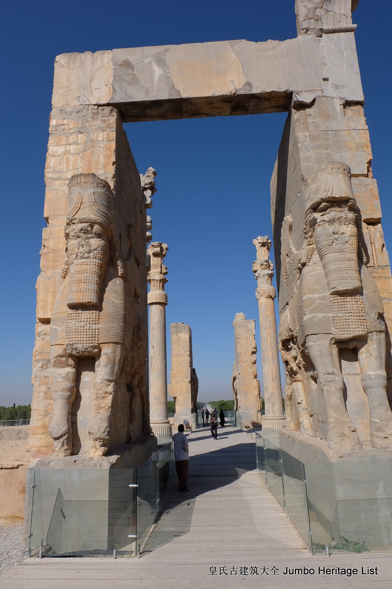 东部和东北部疆域已经包括阿姆河两岸的巴克特里亚"吐火罗"和花拉子模