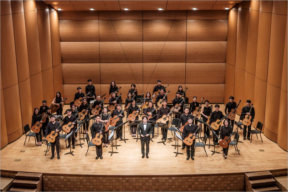 线上直播文化驿站第136期艺路同行中外吉他合奏乐团艺术分享会