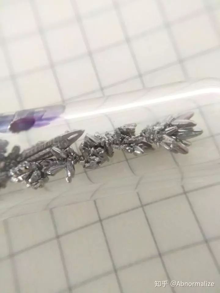 号元素锝tc放射性无44号元素钌ru玻封钌珠45号元素铑rh(最贵的贵金属