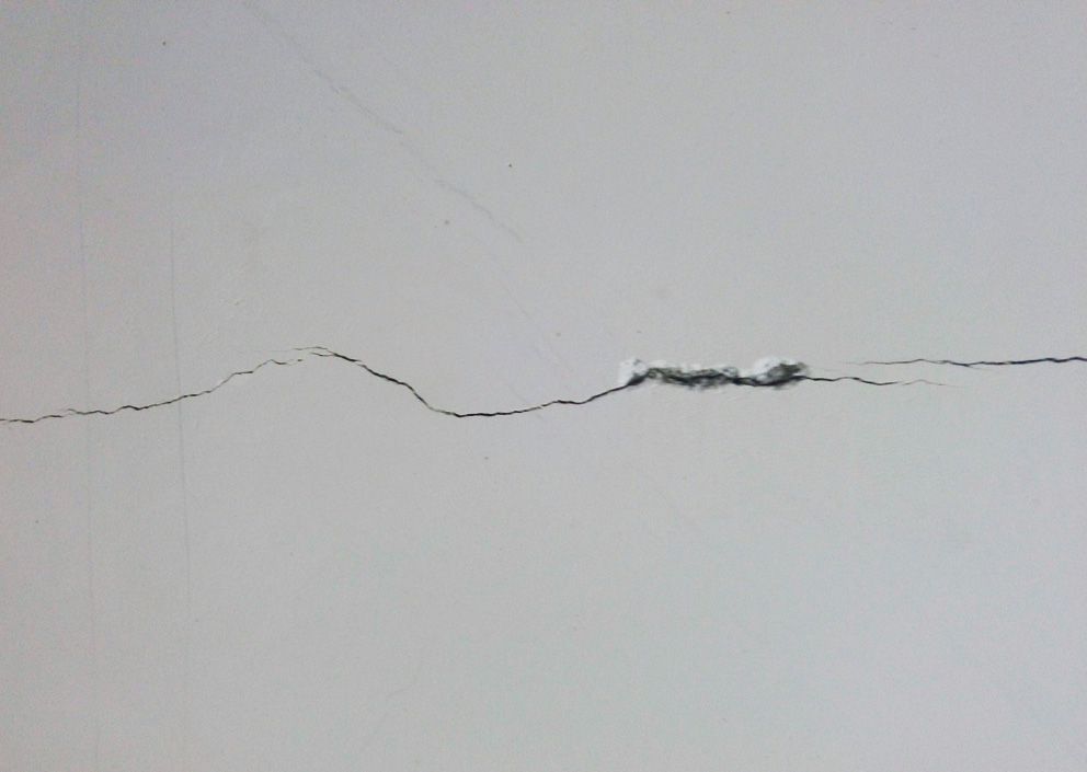 原创吊顶为啥总开裂其实是木工在耍滑头学一招就能抓他现行