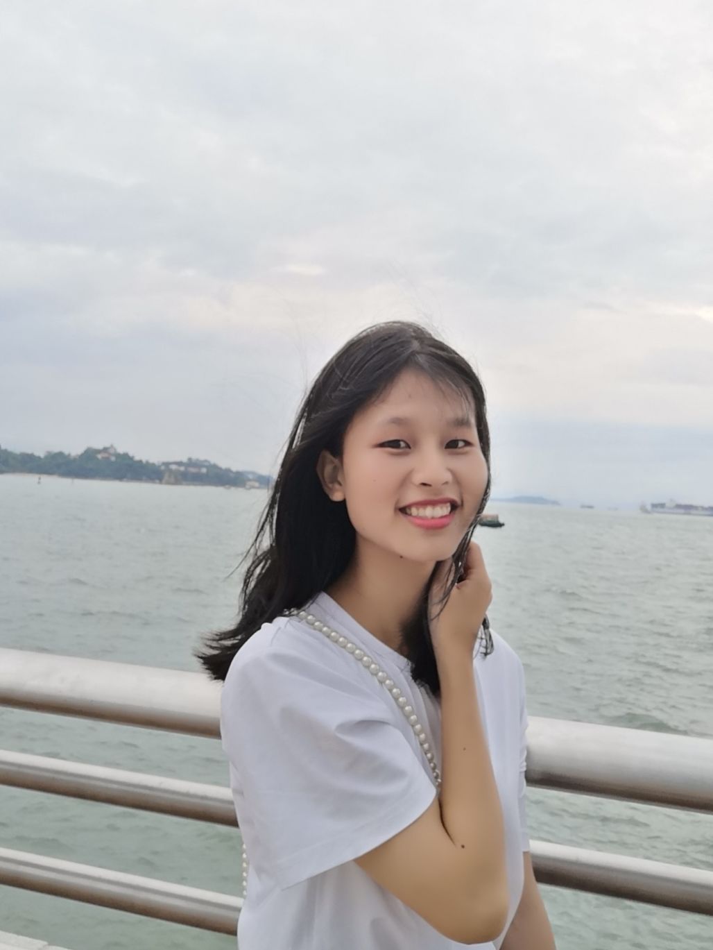 义工部招新是哪一只小蜜蜂还没有飞进义工部