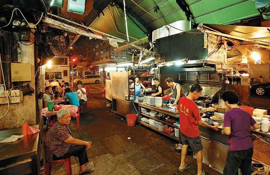 广东人的江湖一半在大牌档