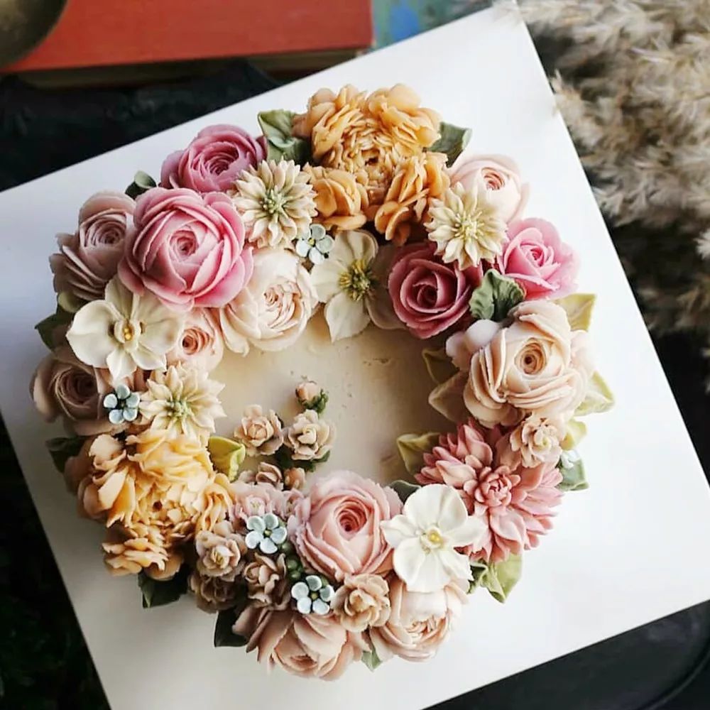 最简单的裱花简约而不简单的韩式裱花蛋糕3