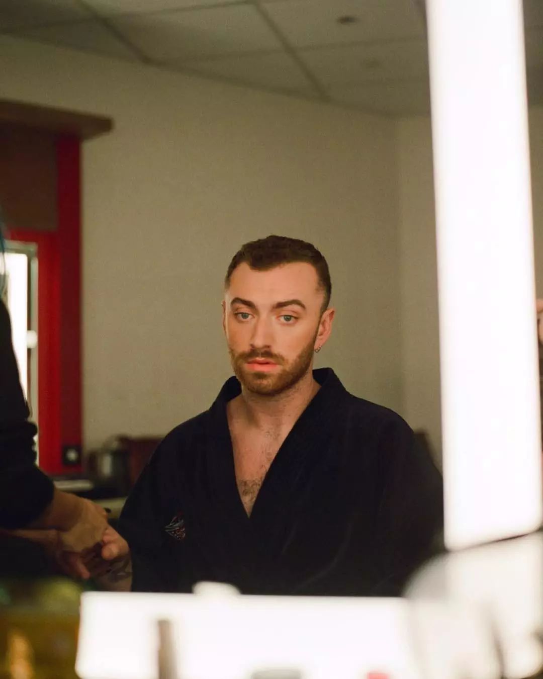 英伦姆一samsmith最新度假照坚决做自己