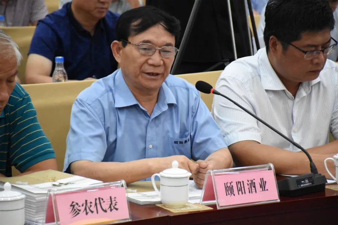 区人大常委会主任张建亭围绕项目,园区,市场,品牌,科