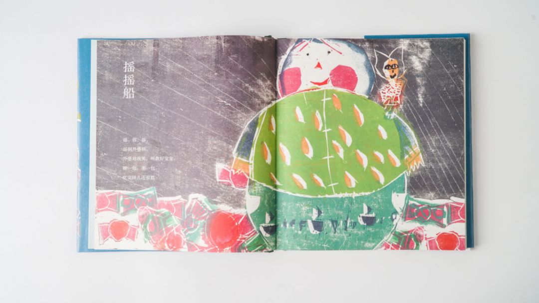 比如下面这首"摇摇船",是很多妈妈的哄睡神曲.