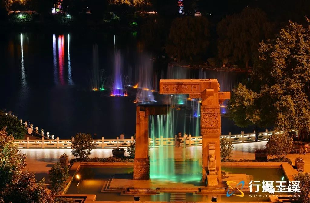 说古道今易门高粱酒好山好水出好酒