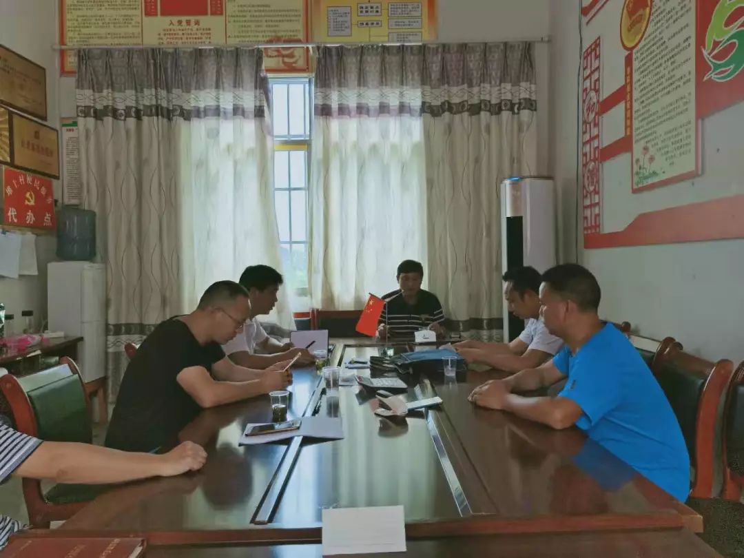 "脱贫攻坚"尖刀班继续前进