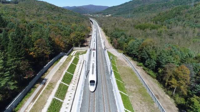 以内涵式发展推动城乡区域功能,业态,环境全面升级,牡绥高铁,哈牡客专