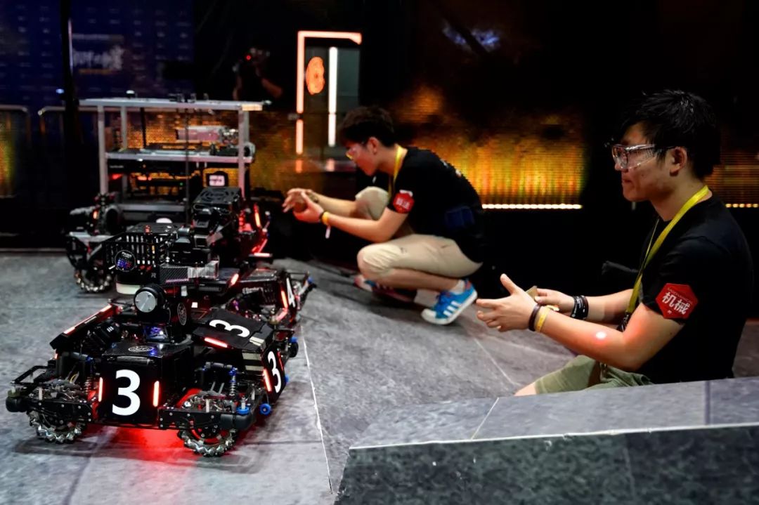 东北大学总冠军robomaster2019机甲大师赛正式落幕